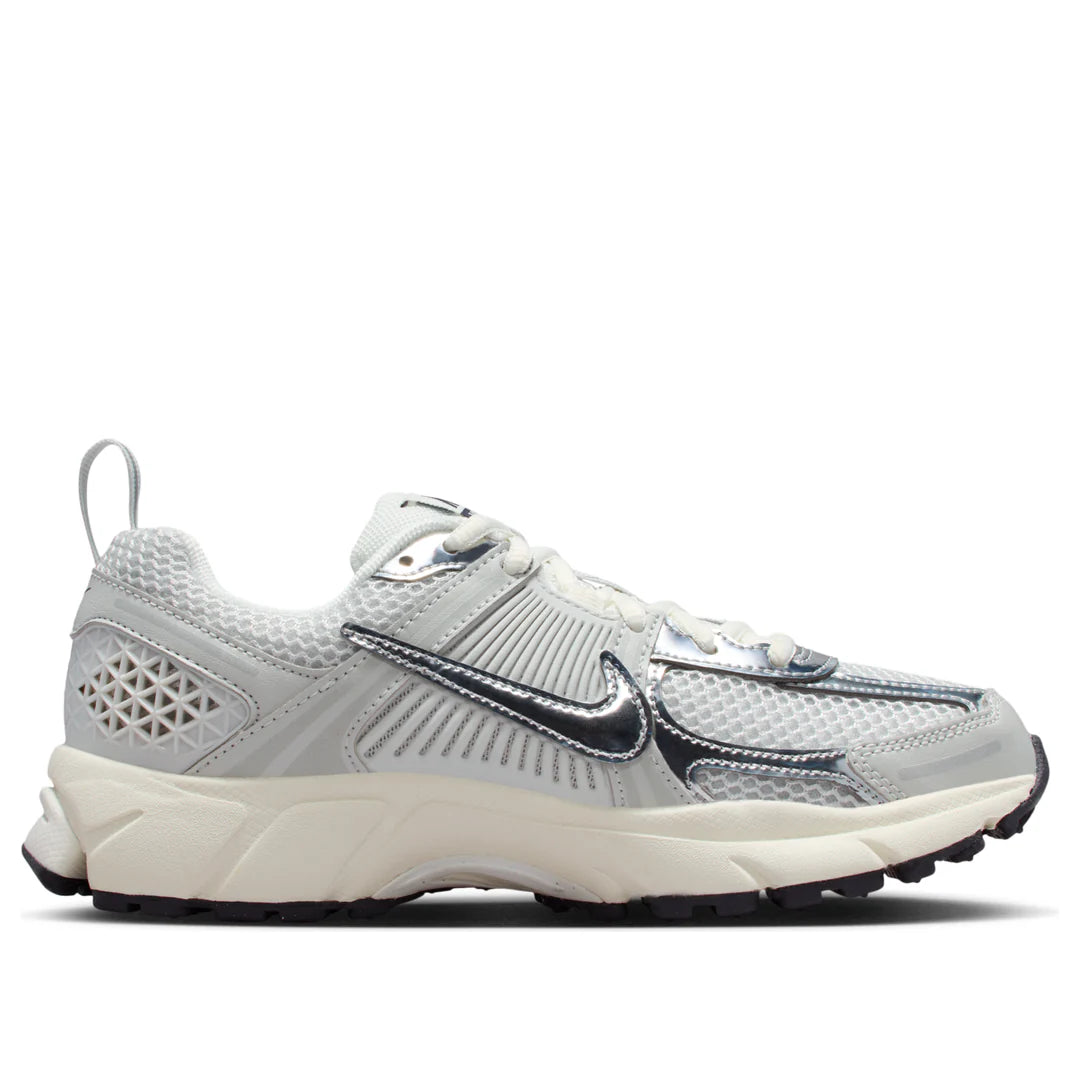 Nike(GS) Nike Vomero 5 'Photon Dust Chrome'