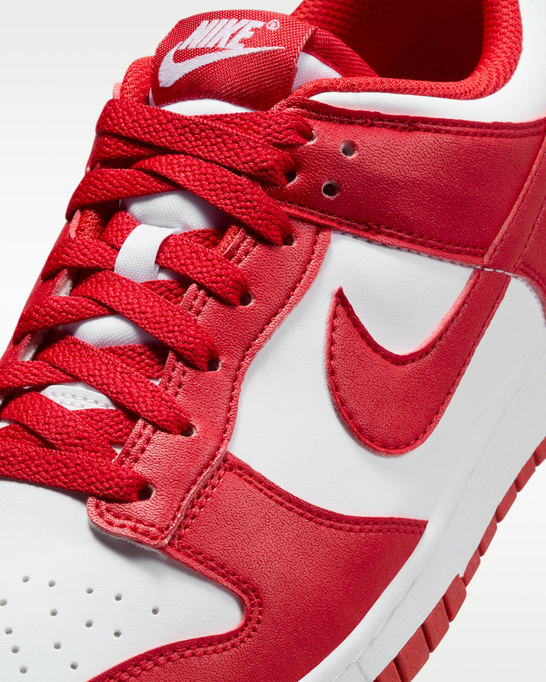 Nike Dunk Low University Red