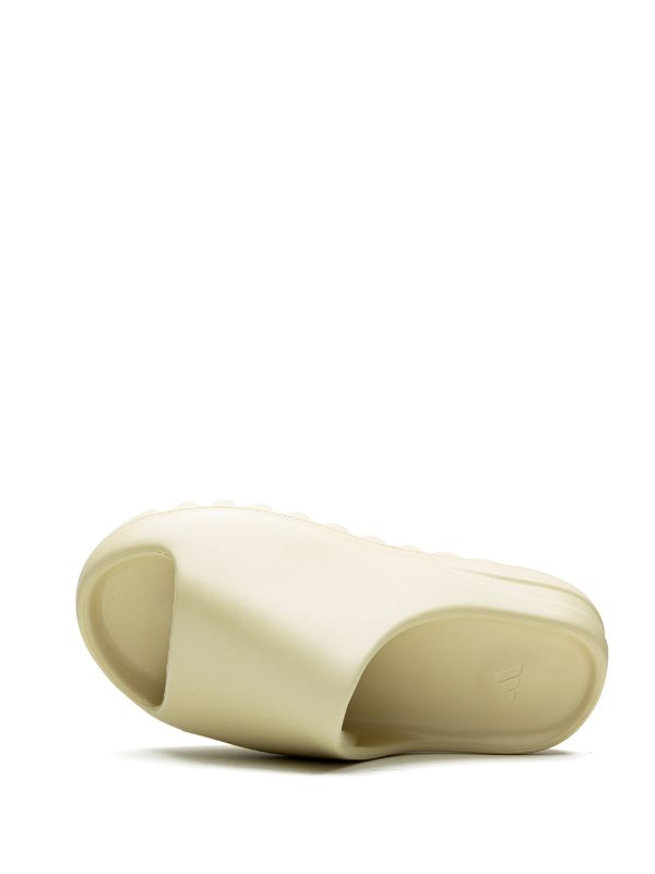 ADIDAS YEEZY SLIDES BONE