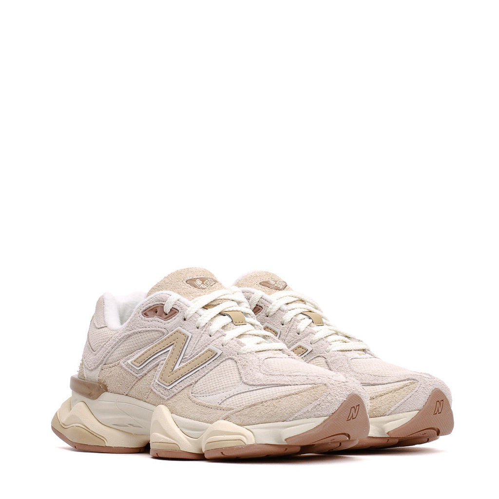 New Balance 9060 Beige Woman