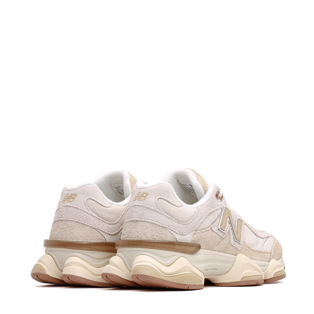 New Balance 9060 Beige Woman