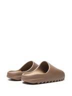 ADIDAS YEEZY SLIDES LIGHT BROWN
