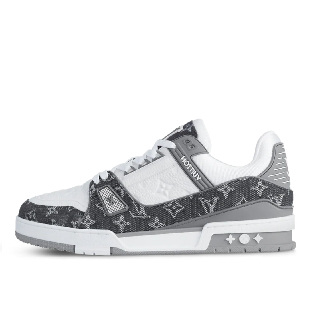 LV Trainer Sneaker Grey